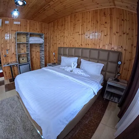 Buna Park Hotel Shkoder Exterior photo
