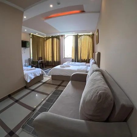 Buna Park Hotel Shkoder Exterior photo