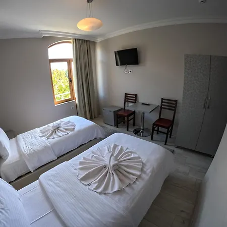 Buna Park Hotel Shkoder Exterior photo