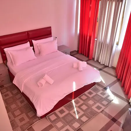 Buna Park Hotel Shkoder Exterior photo