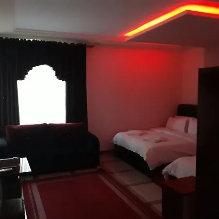 Buna Park Hotel Shkoder Exterior photo