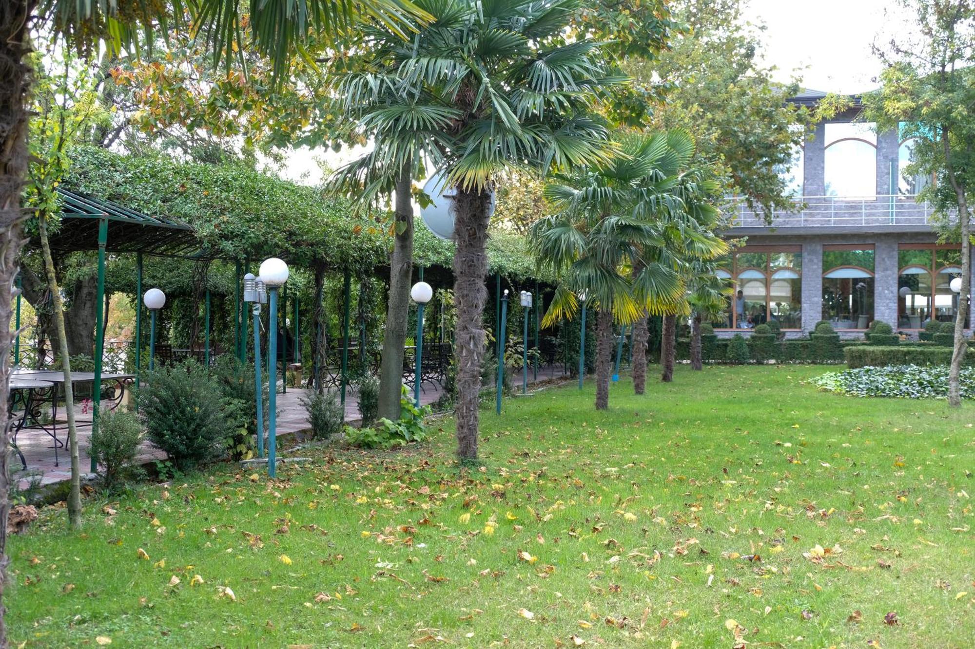 Buna Park Hotel 4*