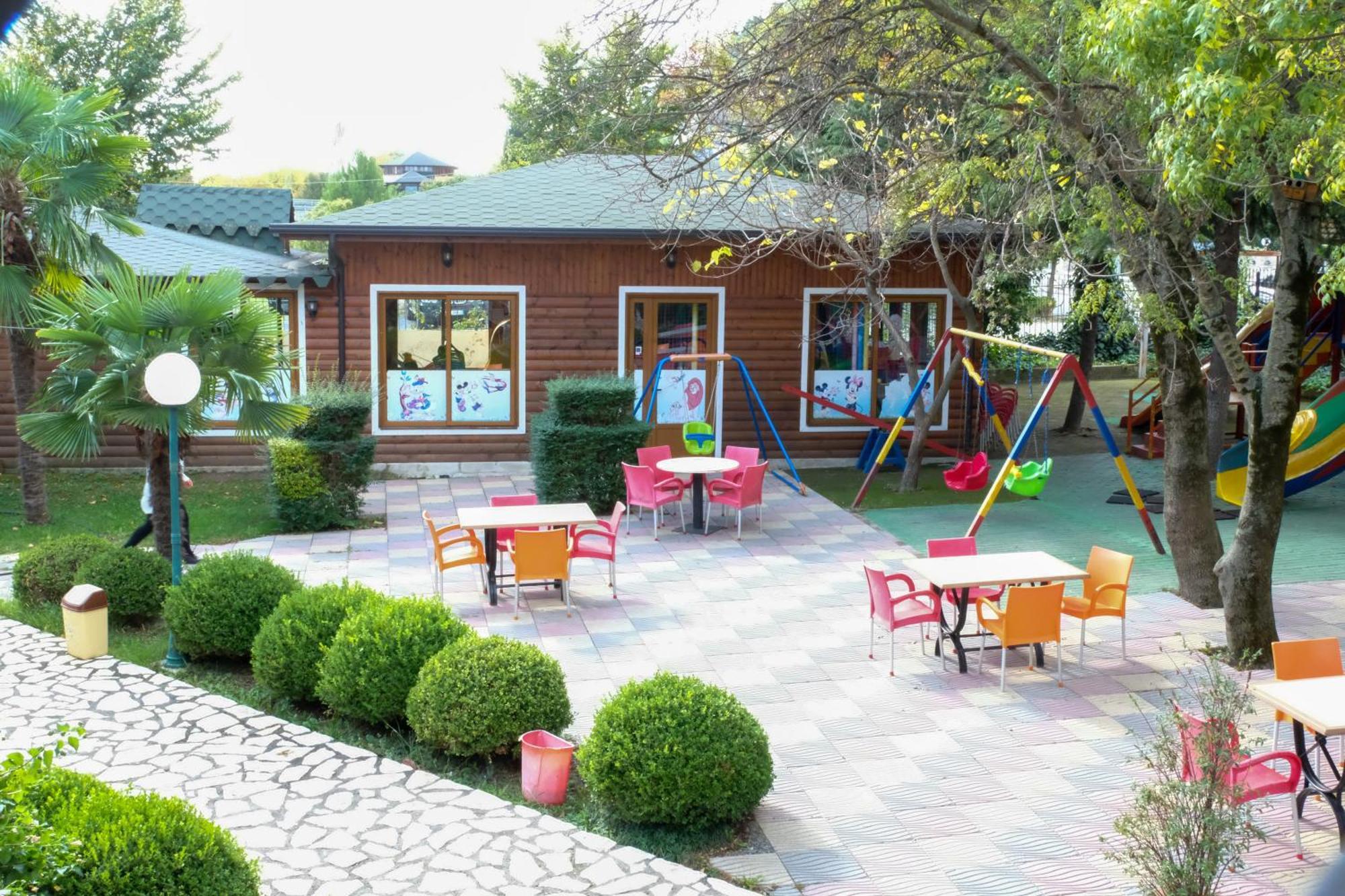 Buna Park Hotel 4*
